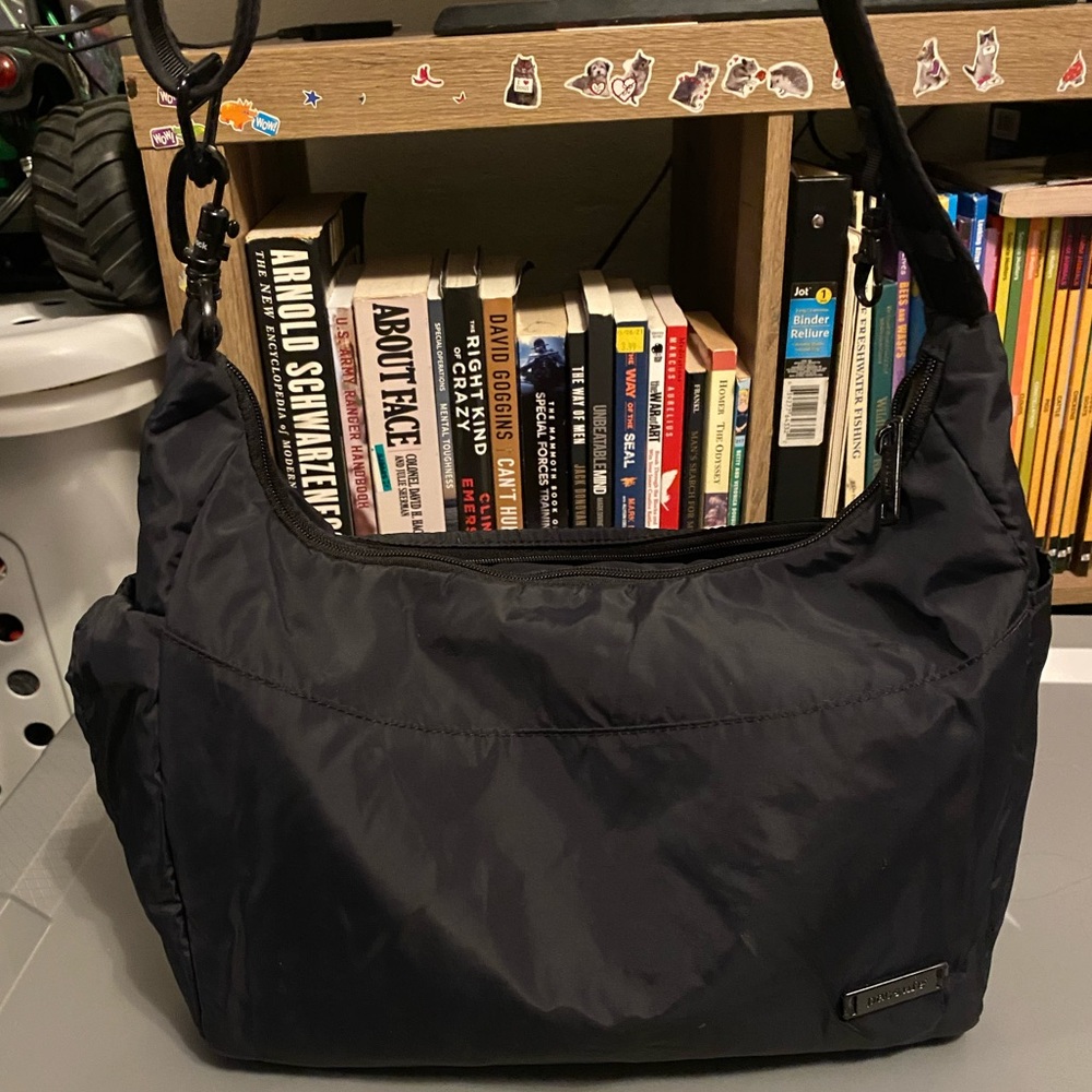 Pacsafe Anti-theft Technology Handbag